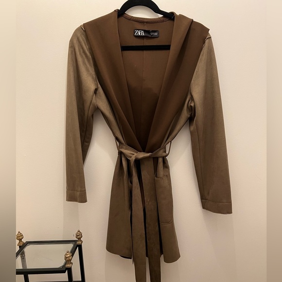 Zara Jackets & Blazers - NWOT Zara Faux Suede Hooded Coat